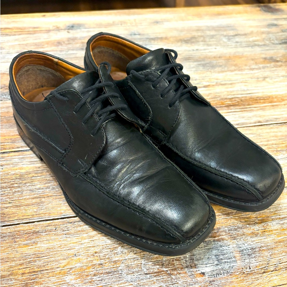 Boys “Left&Right” black leather dress shoes